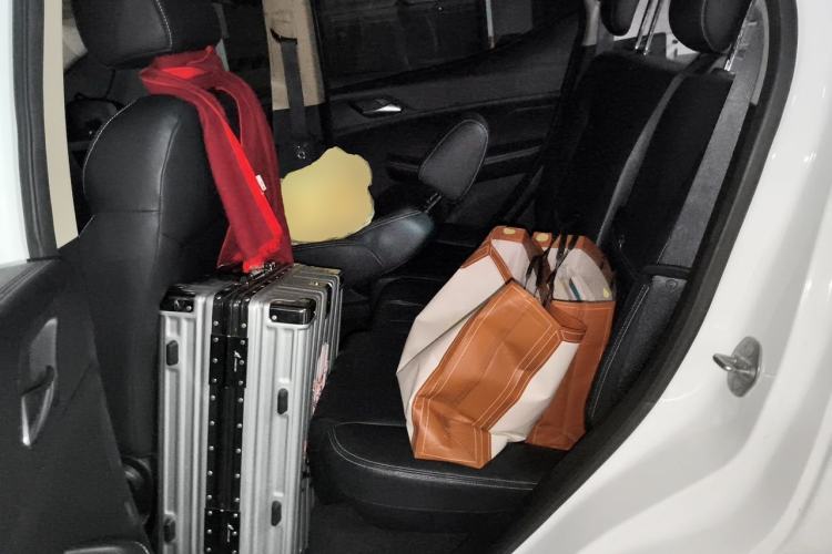 Used BYD Yuan New Energy 2019 EV535 Smart Connect Trendsetting Model Left Rear Seat