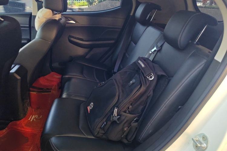 Used BYD Yuan New Energy 2019 EV535 Smart Connect Trendsetting Model Left Rear Seat
