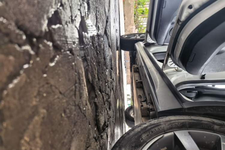 Used BYD Yuan New Energy 2019 EV360 Smart Connect Elite Model Left Side Sill