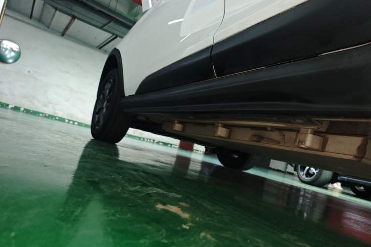 Used BYD Yuan New Energy 2019 EV360 Smart Connect Enjoyment Model Left Side Sill