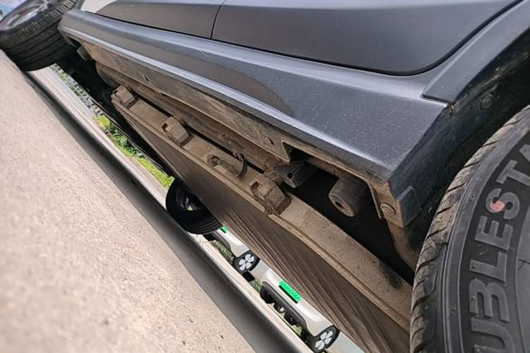 Used BYD Yuan New Energy 2019 EV535 Smart Connect Trendsetting Model Left Side Sill