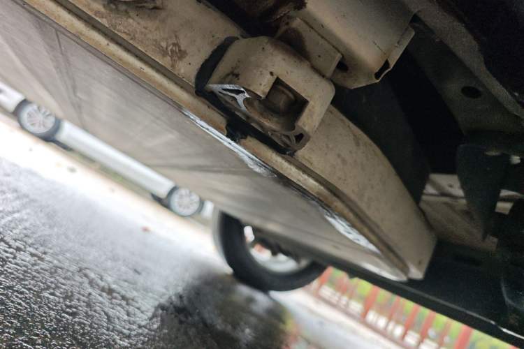 Used BYD Yuan New Energy 2019 EV535 Smart Connect Trendsetting Model Left Side Sill