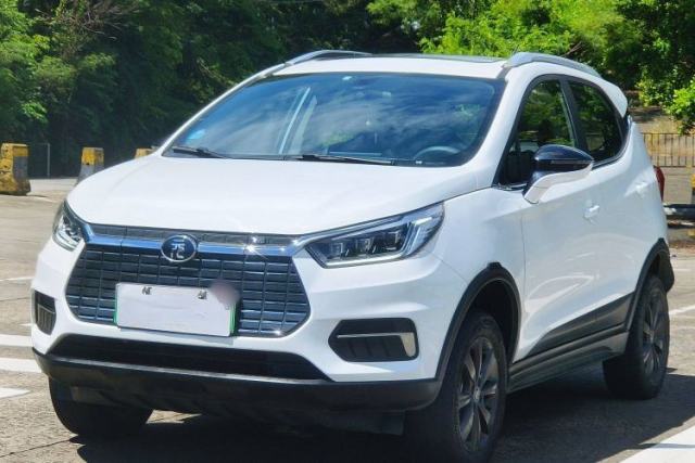 Used BYD Yuan New Energy 2019 EV360 Smart Connect Enjoyment Model