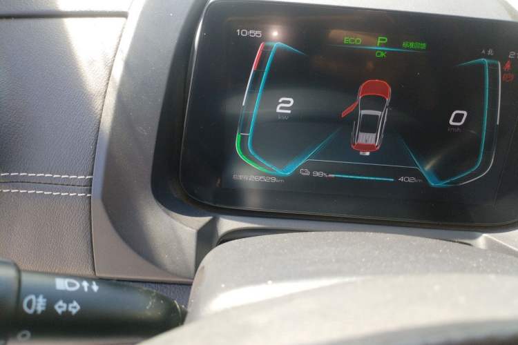Used BYD Yuan New Energy 2019 EV535 Smart Connect Trendsetting Model Odometer Close Up
