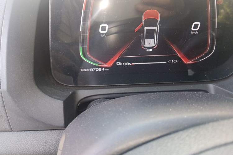 Used BYD Yuan New Energy 2019 EV535 Smart Connect Trendsetting Model Odometer Close Up