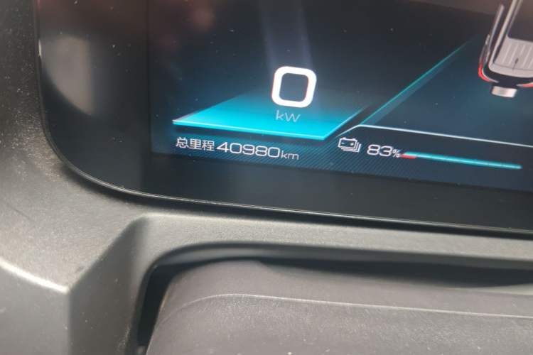Used BYD Yuan New Energy 2019 EV535 Smart Connect Trendsetting Model Odometer Close Up