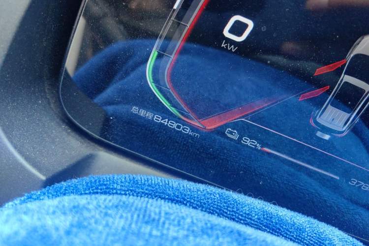 Used BYD Yuan New Energy 2019 EV535 Smart Connect Trendsetting Model Odometer Close Up