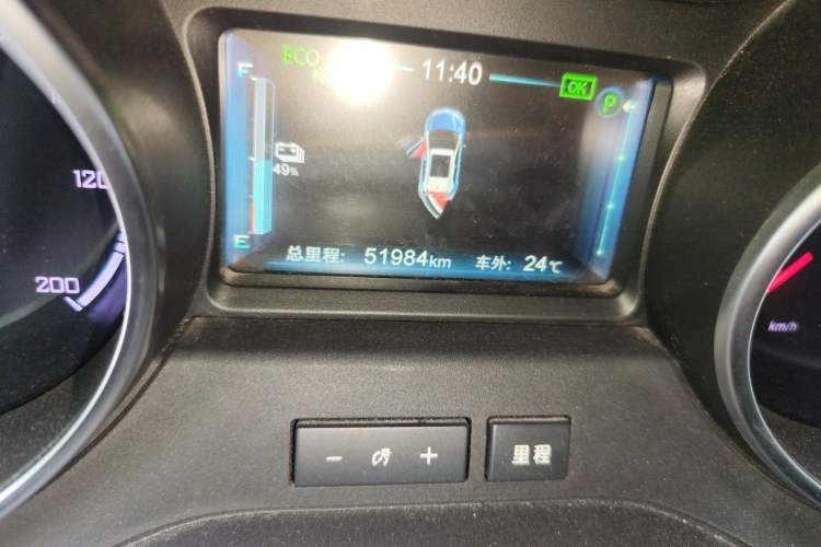 Used BYD Yuan New Energy 2019 EV360 Smart Connect Leading Model Odometer Close Up