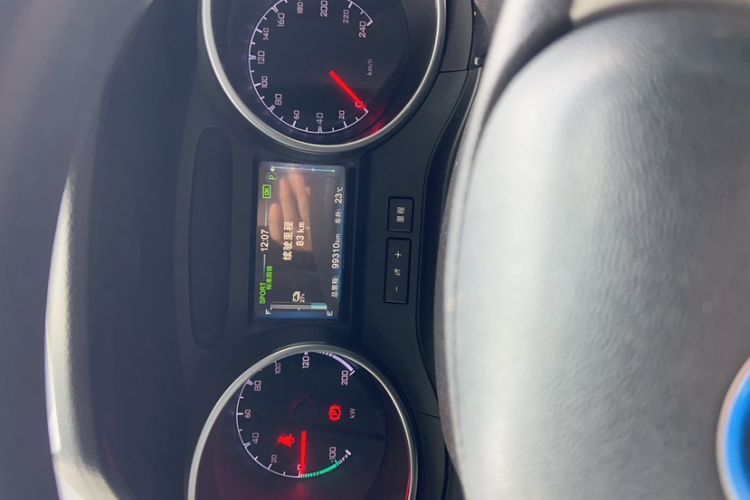 Used BYD Yuan New Energy 2019 EV360 Smart Connect Leading Model Odometer Close Up