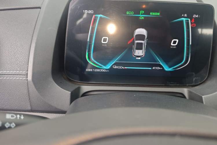 Used BYD Yuan New Energy 2019 EV535 Smart Connect Trendsetting Model Odometer Close Up