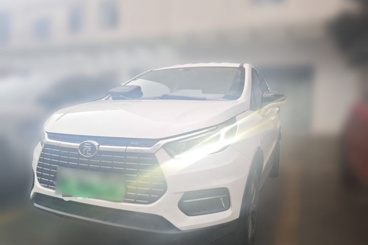 Used BYD Yuan New Energy 2019 EV535 Smart Connect Trendsetting Model Guazi used car, China used car export, Used car for sale, Used  cars, Cheapest cars for sale