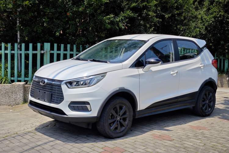 Used BYD Yuan New Energy 2019 EV535 Smart Connect Trendsetting Model Guazi used car, China used car export, Used car for sale, Used  cars, Cheapest cars for sale