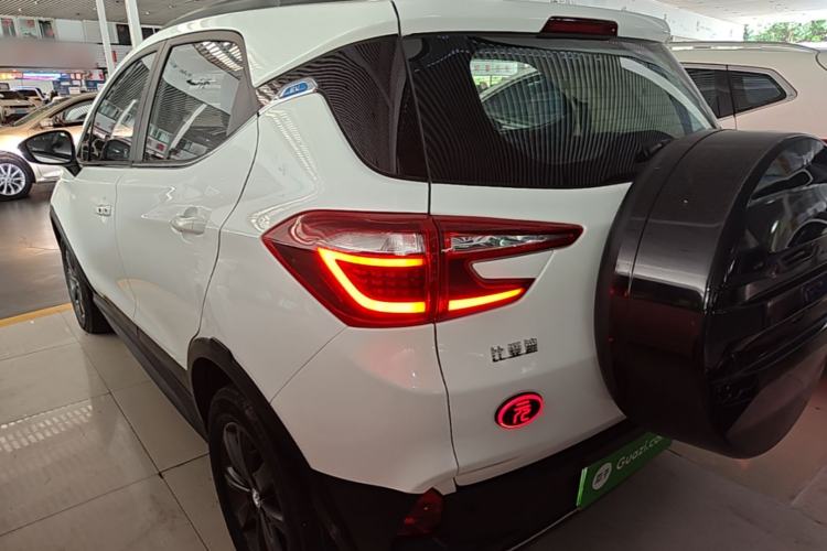 Used BYD Yuan New Energy 2019 EV360 Smart Connect Elite Model Rear Left 45 Deg