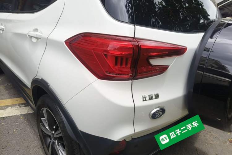 Used BYD Yuan New Energy 2019 EV535 High-Energy Leading Edition Rear Left 45 Deg