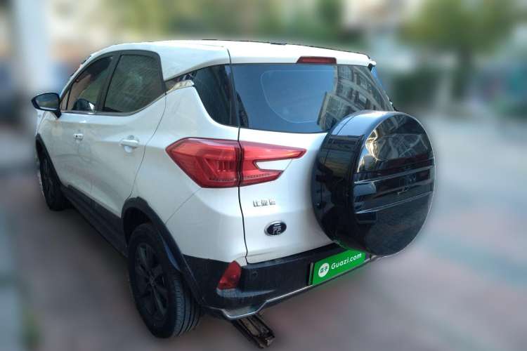 Used BYD Yuan New Energy 2019 EV535 Smart Connect Trendsetting Model Rear Left 45 Deg