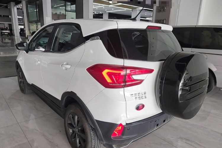Used BYD Yuan New Energy 2019 EV535 Smart Connect Trendsetting Model Rear Left 45 Deg