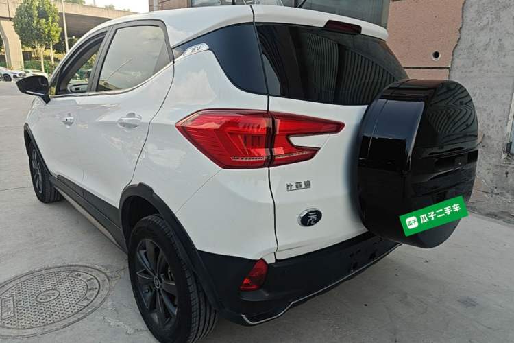 Used BYD Yuan New Energy 2019 EV535 Smart Connect Trendsetting Model Rear Left 45 Deg