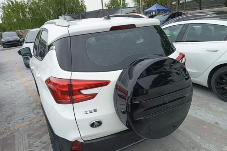 Used BYD Yuan New Energy 2019 EV535 High-Energy Leading Edition Rear Left 45 Deg