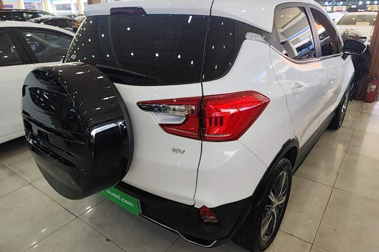 Used BYD Yuan New Energy 2019 EV535 High-Energy Leading Edition Rear Right 45 Deg