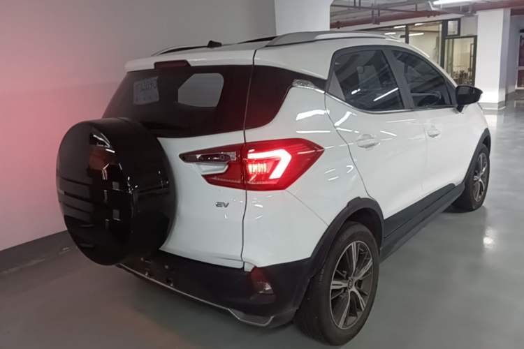 Used BYD Yuan New Energy 2019 EV535 High-Energy Leading Edition Rear Right 45 Deg