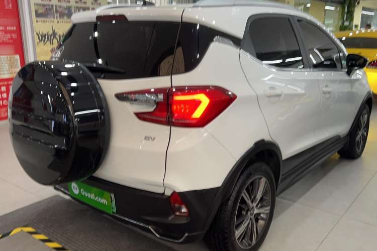 Used BYD Yuan New Energy 2019 EV535 High-Energy Leading Edition Rear Right 45 Deg