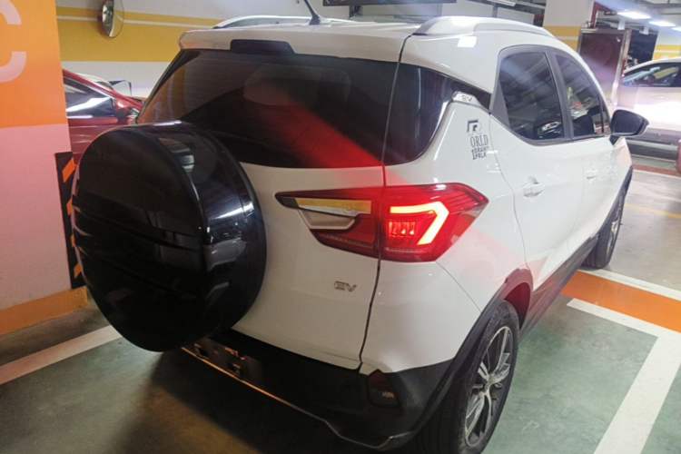 Used BYD Yuan New Energy 2019 EV535 High-Energy Leading Edition Rear Right 45 Deg