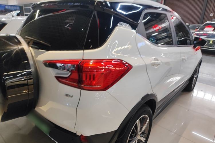 Used BYD Yuan New Energy 2019 EV535 High-Energy Leading Edition Rear Right 45 Deg