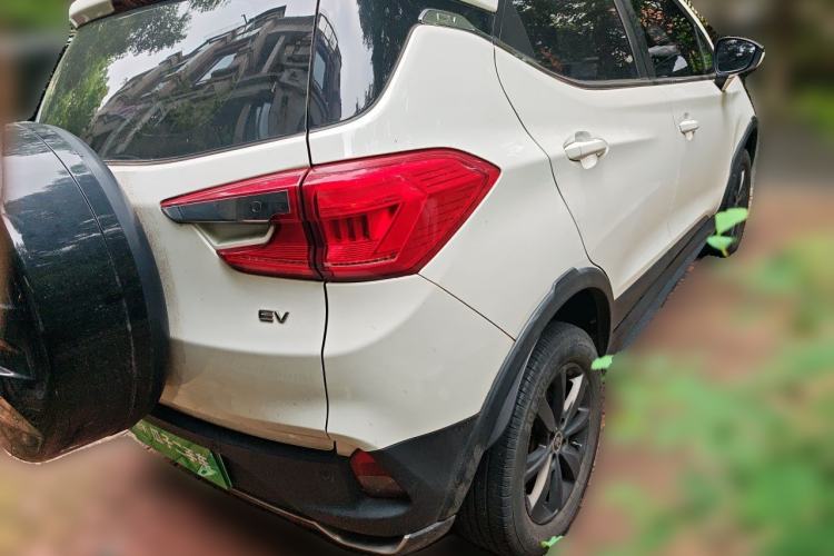Used BYD Yuan New Energy 2019 EV535 Smart Connect Trendsetting Model Rear Right 45 Deg