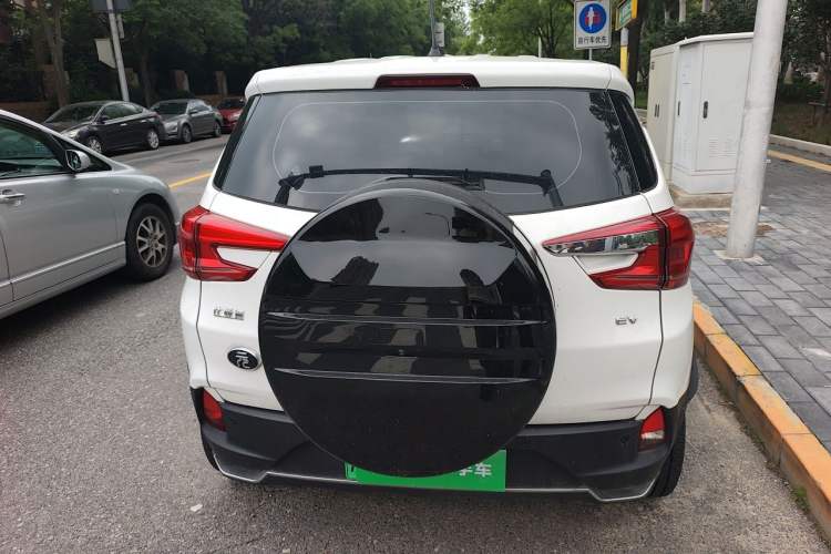 Used BYD Yuan New Energy 2019 EV535 Smart Connect Trendsetting Model Rear