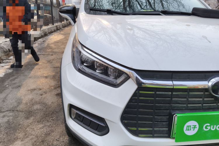 Used BYD Yuan New Energy 2019 EV535 High-Energy Leading Edition Right Front Headlight