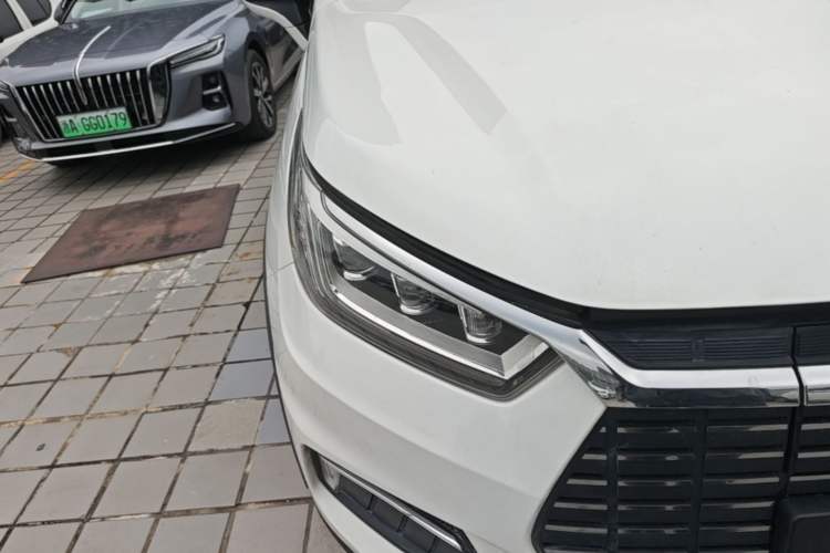 Used BYD Yuan New Energy 2019 EV535 Smart Connect Trendsetting Model Right Front Headlight