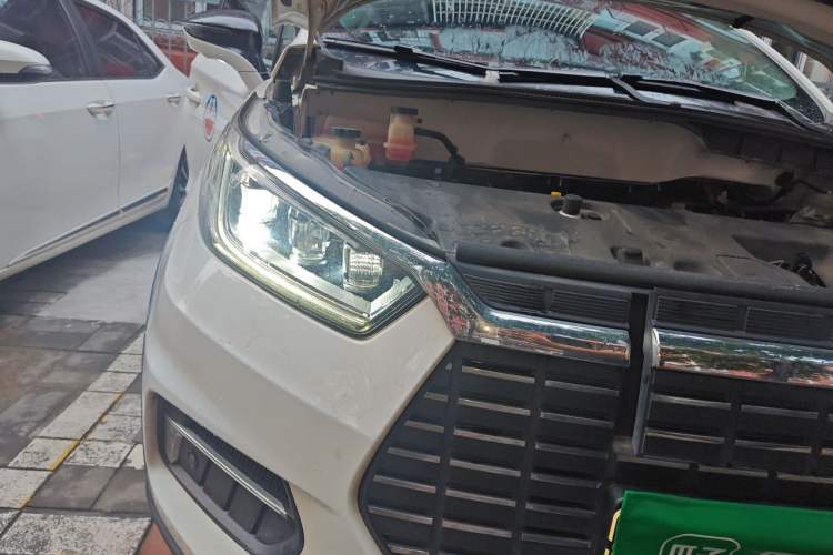 Used BYD Yuan New Energy 2019 EV535 High-Energy Leading Edition Right Front Headlight