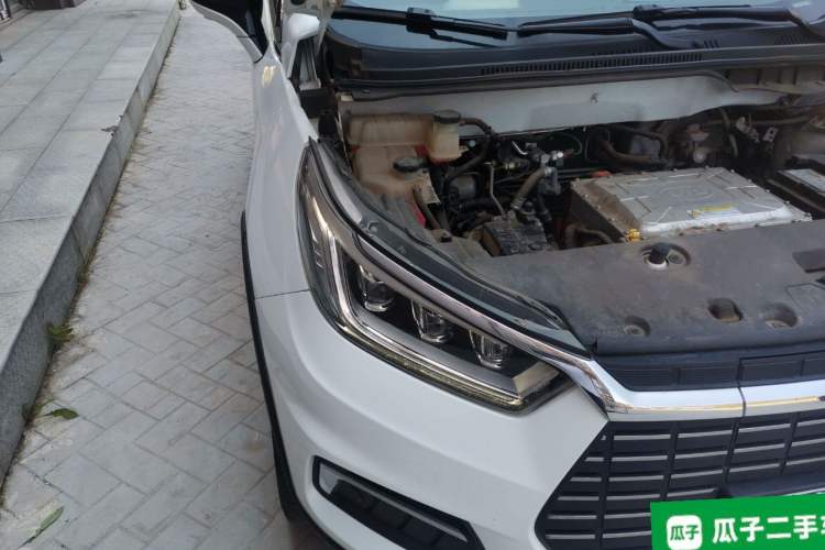 Used BYD Yuan New Energy 2019 EV535 High-Energy Leading Edition Right Front Headlight