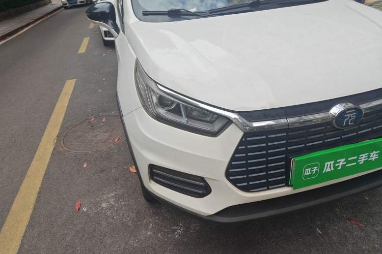 Used BYD Yuan New Energy 2019 EV360 Smart Connect Leading Model Right Front Headlight