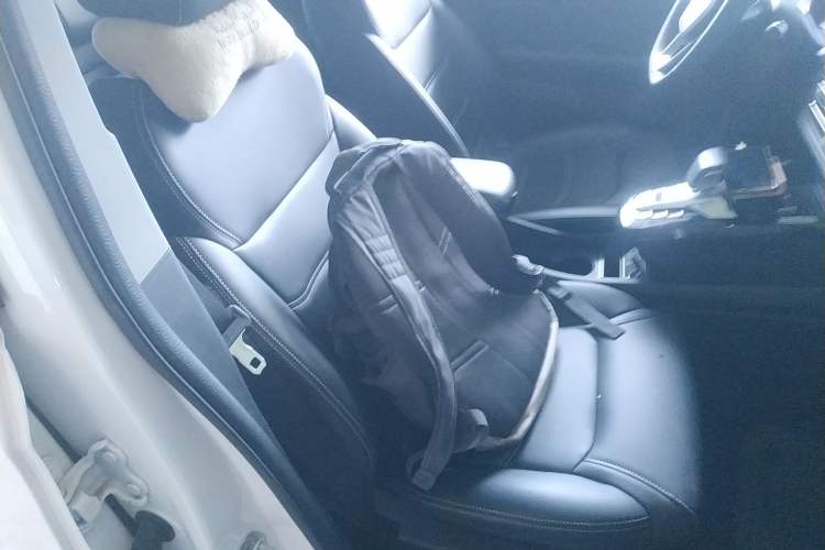Used BYD Yuan New Energy 2019 EV360 Smart Connect Enjoyment Model Right Front Seat