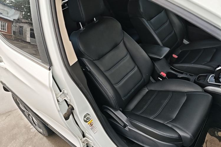 Used BYD Yuan New Energy 2019 EV360 Smart Connect Leading Model Right Front Seat