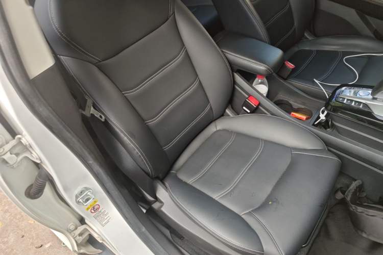 Used BYD Yuan New Energy 2019 EV535 High-Energy Leading Edition Right Front Seat