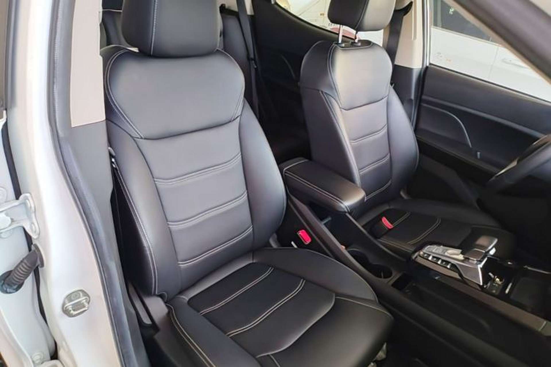 Used BYD Yuan New Energy 2019 EV535 Smart Connect Trendsetting Model Right Front Seat