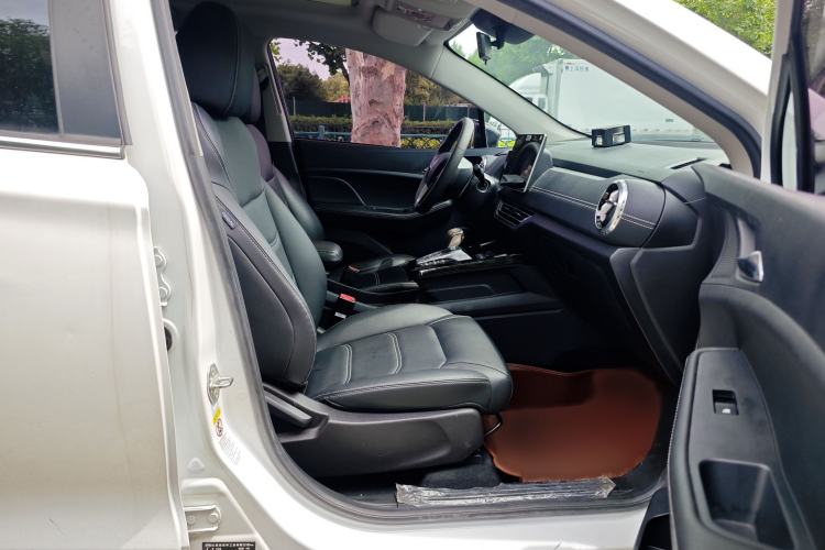 Used BYD Yuan New Energy 2019 EV535 High-Energy Leading Edition Right Front Seat