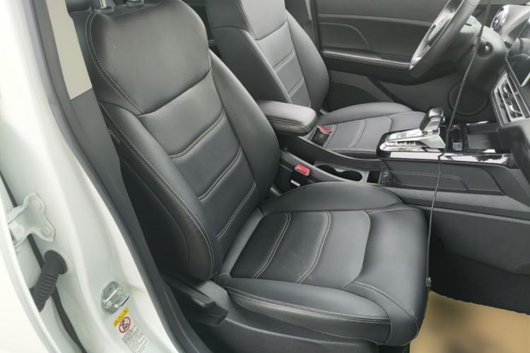 Used BYD Yuan New Energy 2019 EV535 Smart Connect Elite Model Right Front Seat