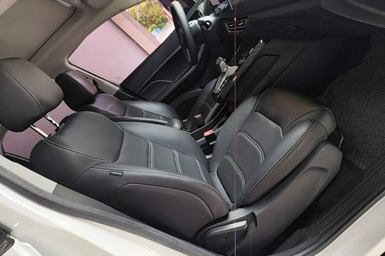 Used BYD Yuan New Energy 2019 EV360 Smart Connect Enjoyment Model Right Front Seat