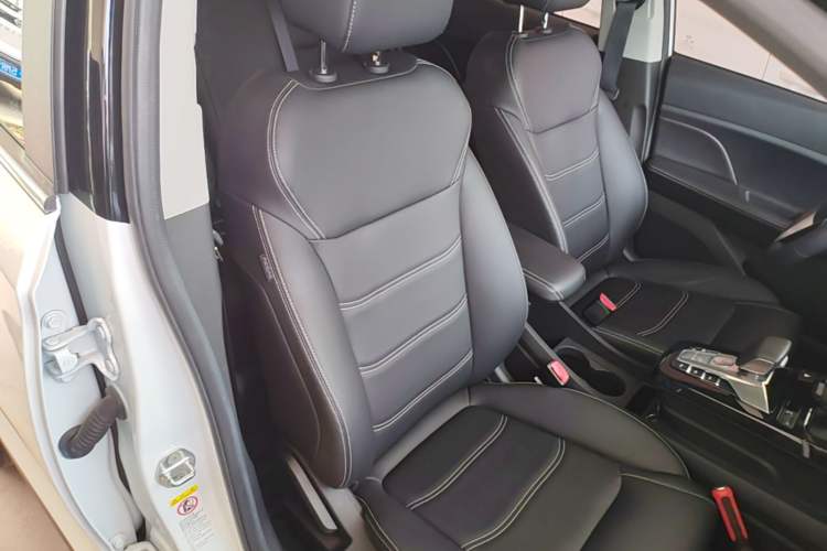 Used BYD Yuan New Energy 2019 EV535 High-Energy Leading Edition Right Front Seat