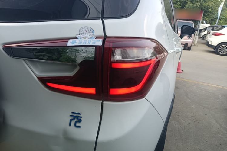 Used BYD Yuan New Energy 2019 EV360 Smart Connect Leading Model Right Rear Taillight