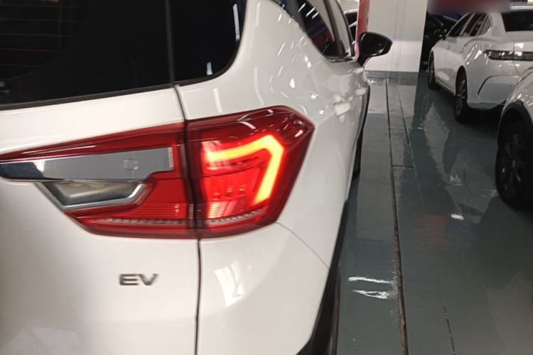 Used BYD Yuan New Energy 2019 EV360 Smart Connect Enjoyment Model Right Rear Taillight
