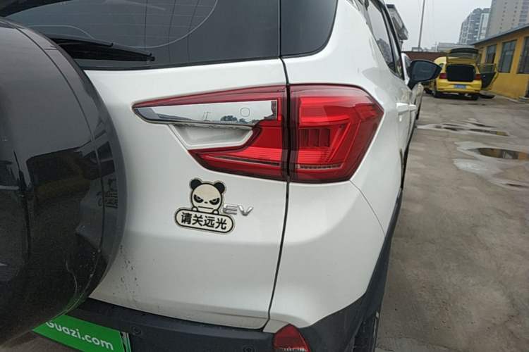Used BYD Yuan New Energy 2019 EV535 High-Energy Leading Edition Right Rear Taillight