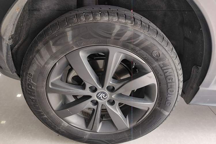 Used BYD Yuan New Energy 2019 EV360 Smart Connect Enjoyment Model Right Rear Wheel Hub