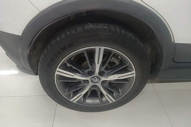 Used BYD Yuan New Energy 2019 EV535 High-Energy Leading Edition Right Rear Wheel Hub