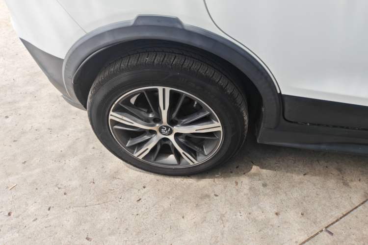 Used BYD Yuan New Energy 2019 EV535 High-Energy Leading Edition Right Rear Wheel Hub