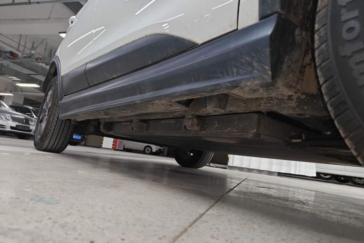 Used BYD Yuan New Energy 2019 EV360 Smart Connect Leading Model Right Side Sill