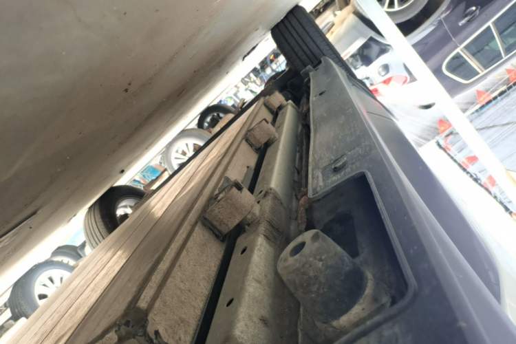 Used BYD Yuan New Energy 2019 EV360 Smart Connect Leading Model Right Side Sill